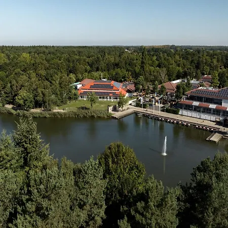 Luxurious Villa With Sauna Weert